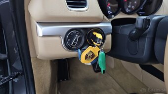 2015 PORSCHE CAYMAN 3.4S - 17