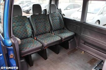 Auto pre vozičkárov s rampou s ručným ovládaním - 17