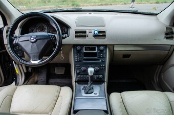 Volvo XC90 XC 90 D5 Summum A/T 7m - 17