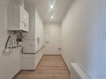 Predaj 4 izbový dom BUNGALOV v obci Dvory nad Žitavou - 17