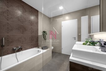 Moderný, zariadený 4-izbový dom - inteligentná domácnosť vo  - 17