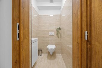 Výnimočný, luxusný, nový 4-izb. byt, centrum Záh. Bystrice - 17