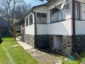 RD-chalupa, únik z mesta, obec Závada okr. HN, 60km od MI - 17