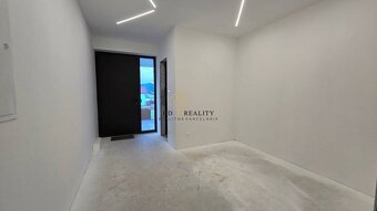 DIZAJNOVÁ NOVOSTAVBA V NADŠTANDARDNOM VYHOTOVENÍ – PRŠIANSKA - 17