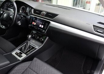 Škoda Superb 2.0TDi ACC NAVI CARPLAY 110 kw - 17