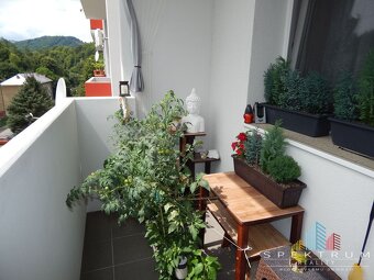 SPEKTRUM REALITY- Na Predaj 3-izbový  byt, 63 m2 s balkónom, - 17