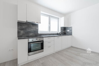 EXKLUZÍVNE NA PREDAJ KOMFORTNÝ 5-IZBOVÝ RODINNÝ DOM V MODRE - 17