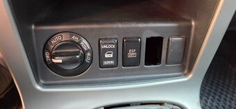 Nissan Pathfinder 2.5 dCi 4x4 - 17