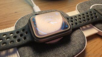 iPhone 14 Pro Max 256GB + Apple Watch 9 + Apple Watch 4 - 17