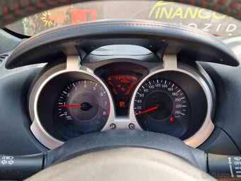 Nissan Juke 1.6 l Tekna Xtronic - 17