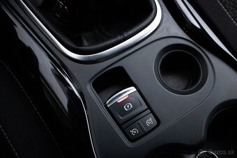 Renault Kadjar 130 TCe Benzín, Manuál, 1.majiteľ, nelakované - 17