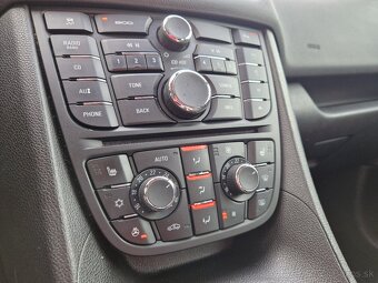 Opel Meriva 1.4 turbo benzin Edition 30 - 17