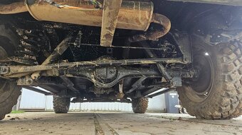 Lada Niva 1.7i 4x4 - 17