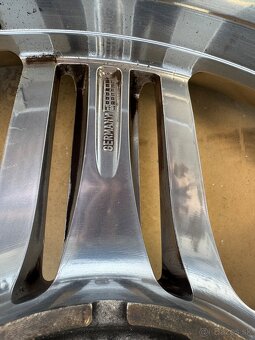 Chrómové Alu disky Volkswagen penu 275/45R20 Dunlop - 17
