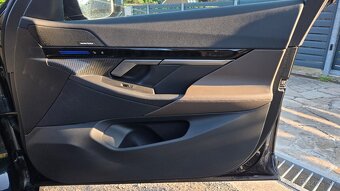 ★BMW 520d xDrive 145kW Touring 2024 Záruka/DPH/Nez.topení - 17