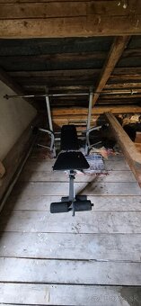Predám fitness lavicku s 55kg závažím a jednoručky - 17
