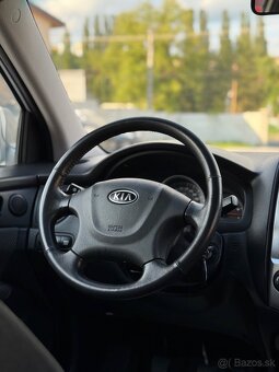 Kia Sportage 2.0 CRDi VGT 4WD LX Slovakia - 17