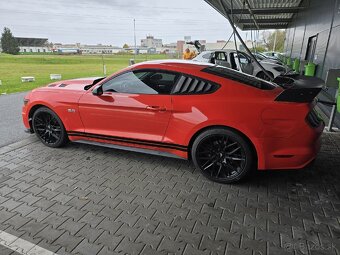 Prodam/Vymenim Ford Mustang 5.0 GT nová STK vyfuky CORSA - 17