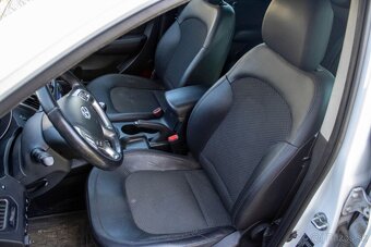 HYUNDAI iX35 2.0I LPG 120kW 4x4 2010 - 17