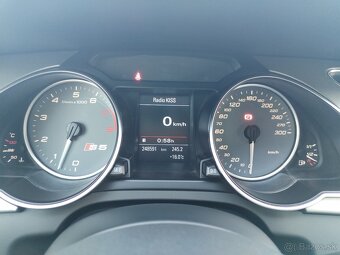 Audi S5 4.2 V8 MANUÁL Quattro - 17