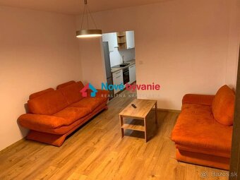 BÝVANIE A PODNIKANIE - Priestranný dvojpodlažný dom v Ľuboti - 17