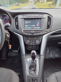 Opel Zafira Tourer 1.4 Turbo - 17