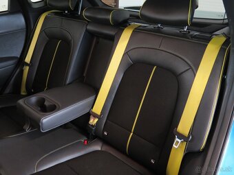 Hyundai Kona 1.6T-GDI,Mystic,4x4,automat,kamera,tažné - 17