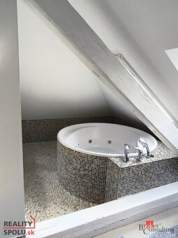 PRENÁJOM -  2 izbový byt v Starom Meste - 17