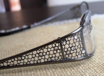 luxusný opasok, okuliare Ray-BAN, Montblanc,  peňaženky - 17