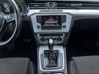 Volkswagen Passat Variant 2.0 TDI 190k BMT Highline 4MOTION - 17