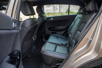 Kia Sportage 2.0 CRDi HP 4WD 185k GT-Line - 17
