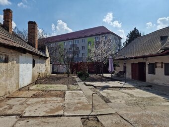 Sereď centrum- 3 izb.RD na 359 m2 pozemku na predaj - 17