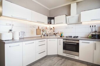 Kompletne prerobený veľký 2-izbový byt na ul. Nábrežná, Nové - 17