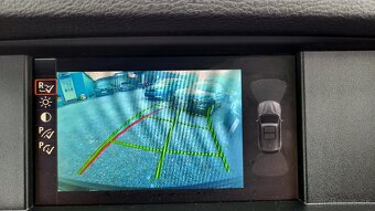 BMW X3 xDrive 30d-190kw A/T - 17