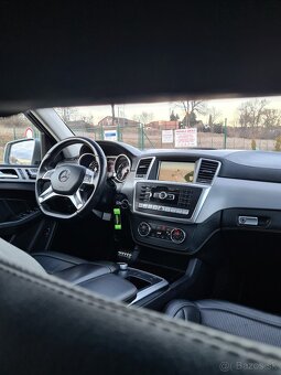Mercedes ML63 AMG - 17