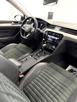 Volkswagen Passat Variant 2.0TDI 110Kw DSG Facelift - 17