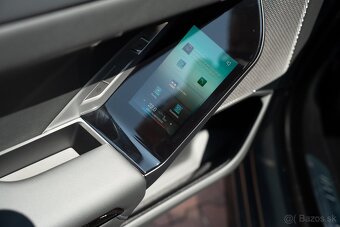 BMW Rad 7 740d M xDrive A/T, Fabrická záruka, odpočet DPH - 17