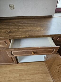 Masívna kuchynská linka z Nemecka so spotrebičmi - 17