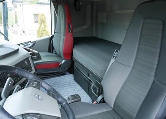 9586 - Volvo FH4 460 - 6x2 - Nosič kontejnerů – EURO 6 - 17