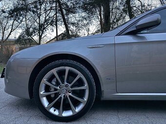 Alfa Romeo 159 Sportwagon 1.9 Mjtd 110kw 150ps • alu R18 • - 17
