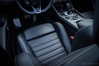 Alfa Romeo Giulia VELOCE Q4 /AJ NA SPLÁTKY/ - 17