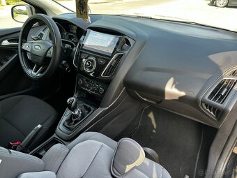Ford Focus Combi 1.5 TDCi - 17