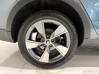 ŠKODA OCTAVIA COMBI SCOUT 2.0 DSG.4X4 - 17
