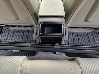 Audi A4 Avant 2.0 TDi 143k M6 Comfort (diesel) - 17