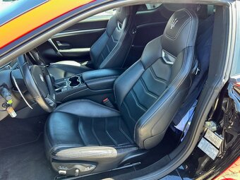 Maserati GranTurismo 4.7 V8 Sport Pininfarina - 17