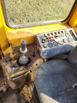 Buldozer Liebherr PR 731C-L motor BĚŽÍ, DPH - 17