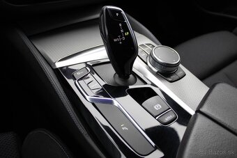 BMW 520d Touring xDrive G31 - 17