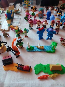 Kinder hracky 2 ,90'roky - 17