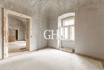 NA PREDAJ - KÚSOK HISTÓRIE - TEHLOVÁ BUDOVA - CENTRUM ROŽŇAV - 17
