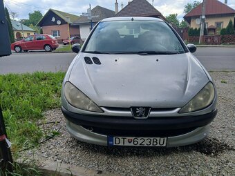Predám peugeot206 na náhradné diely - 17